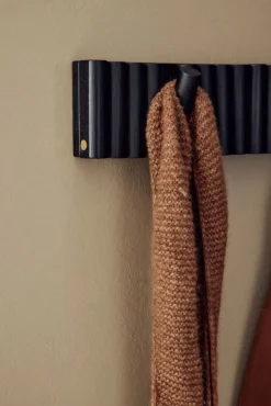 Andersen Furniture Knager Og Knagerækker ><noscript><img data-lazyloaded=