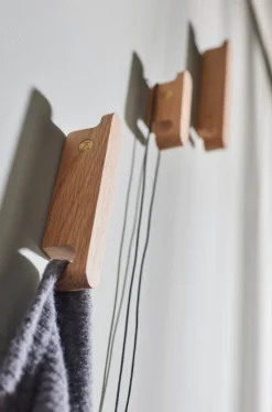 Andersen Furniture Badeværelse|Knager Og Knagerækker ><noscript><img width=