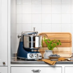 Sale Assistent Original Køkkenmaskine AKM 6230, Røremaskiner Og Tilbehør|Røremaskiner