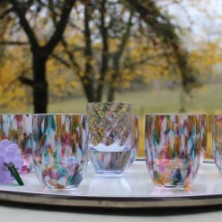 Anna von Lipa Vandglas ><noscript><img width=