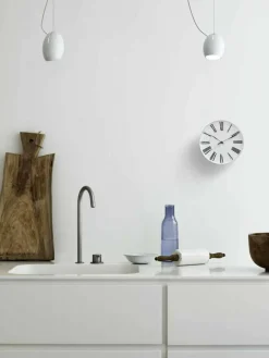 Sale Arne Jacobsen Roman Vægur , Hvid/Sort