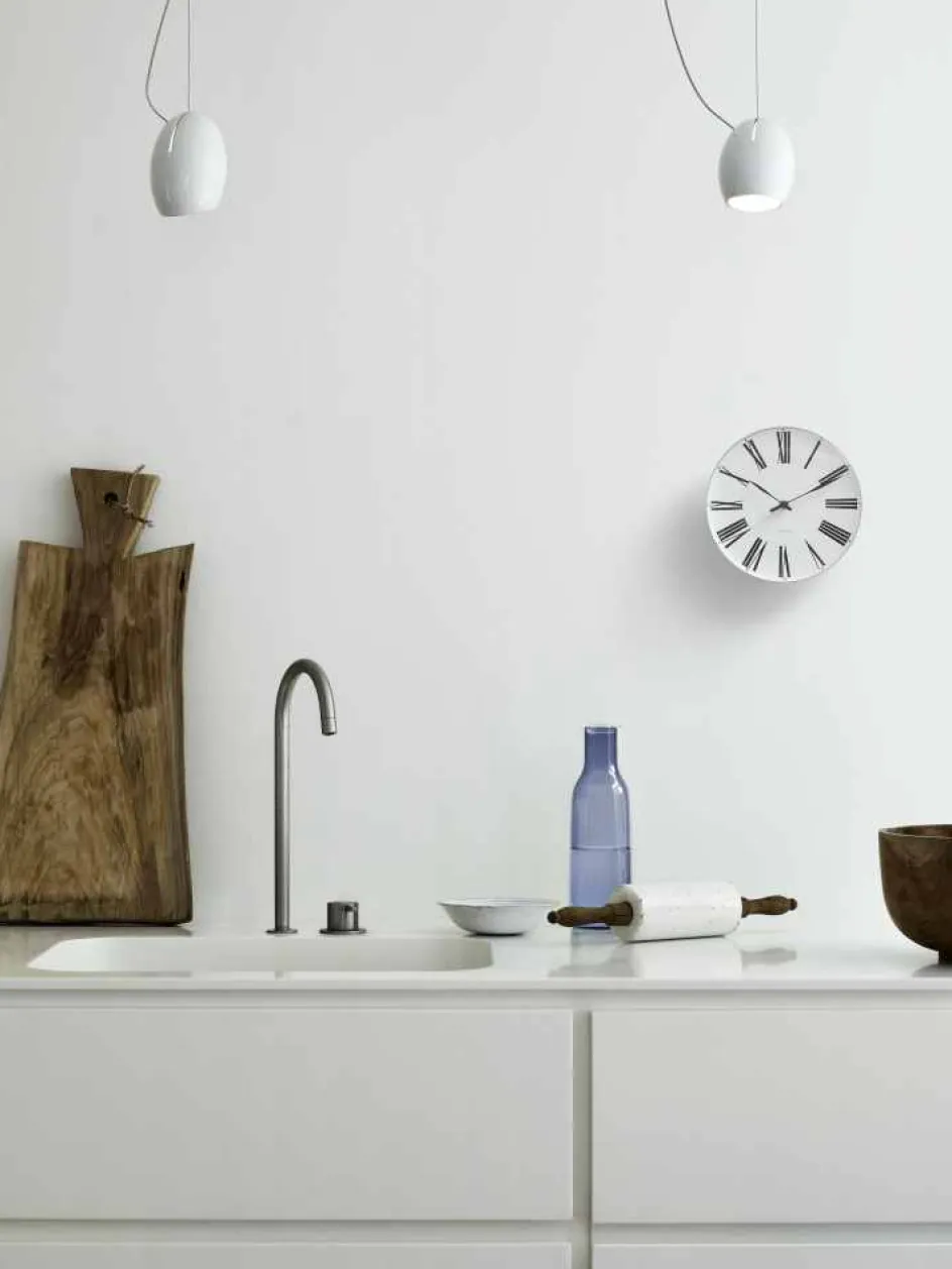 Sale Arne Jacobsen Roman Vægur , Hvid/Sort