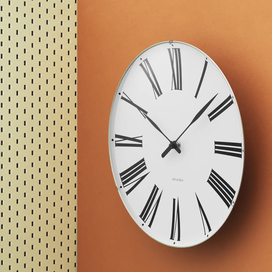 Sale Arne Jacobsen Roman Vægur , Hvid/Sort