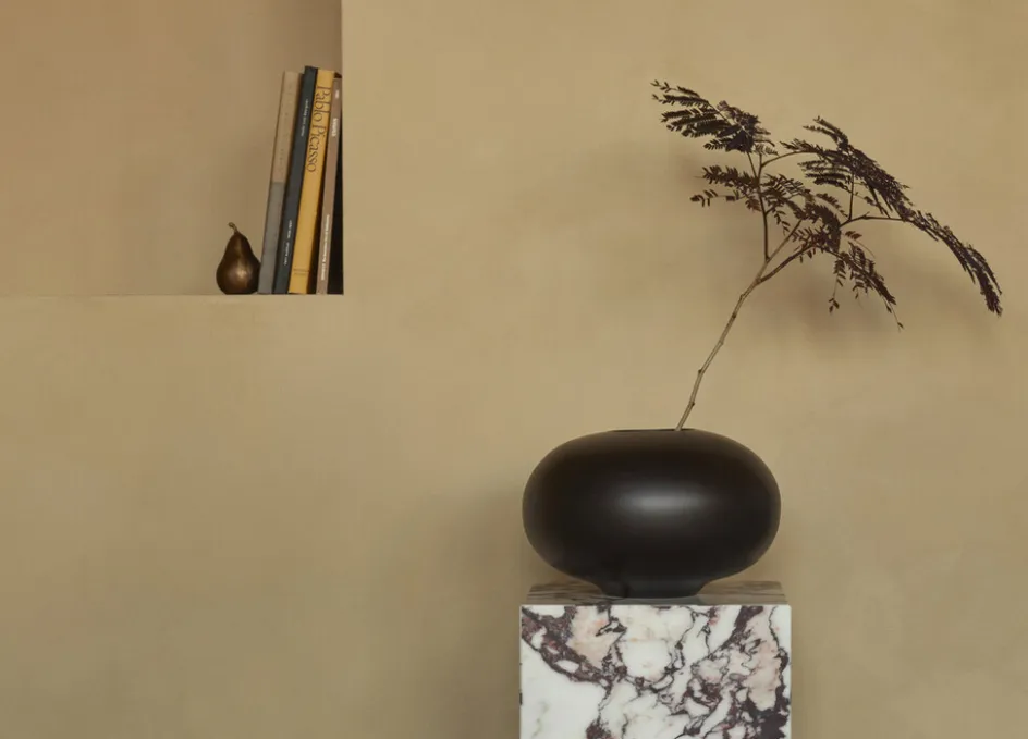 Hot Audo Copenhagen Surround Vase H17.5 cm, Mangotræ
