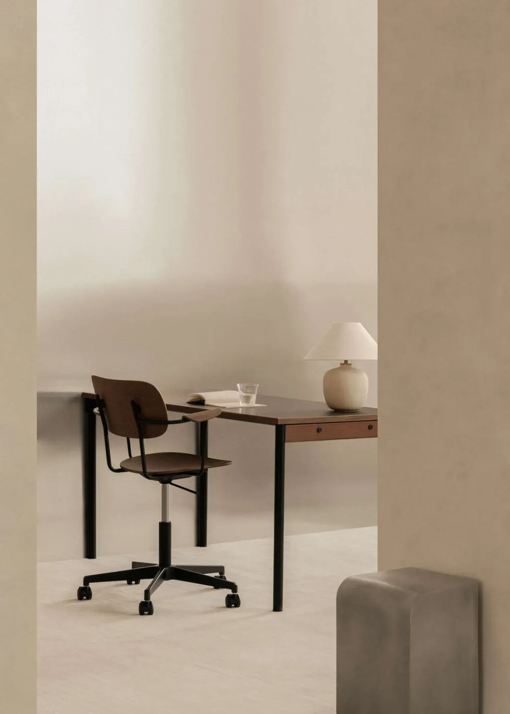 Audo Copenhagen Borde > Volume Sidebord H45 cm, Aluminium