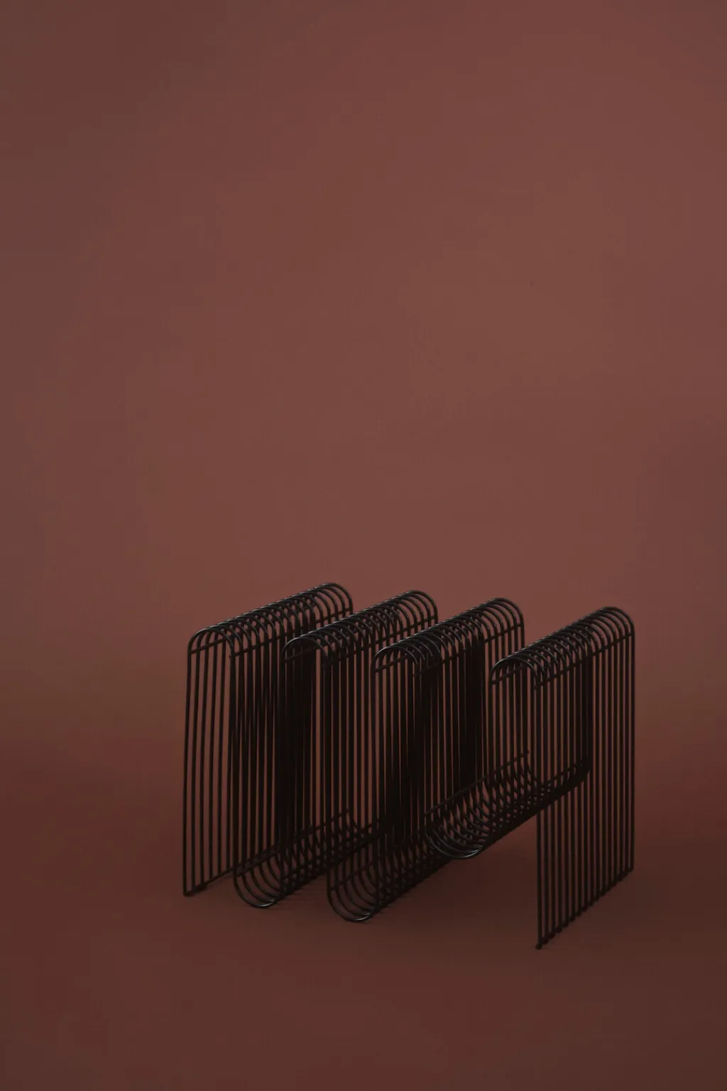 Outlet CURVA Magasinholder H30,5 cm, Magasinholdere