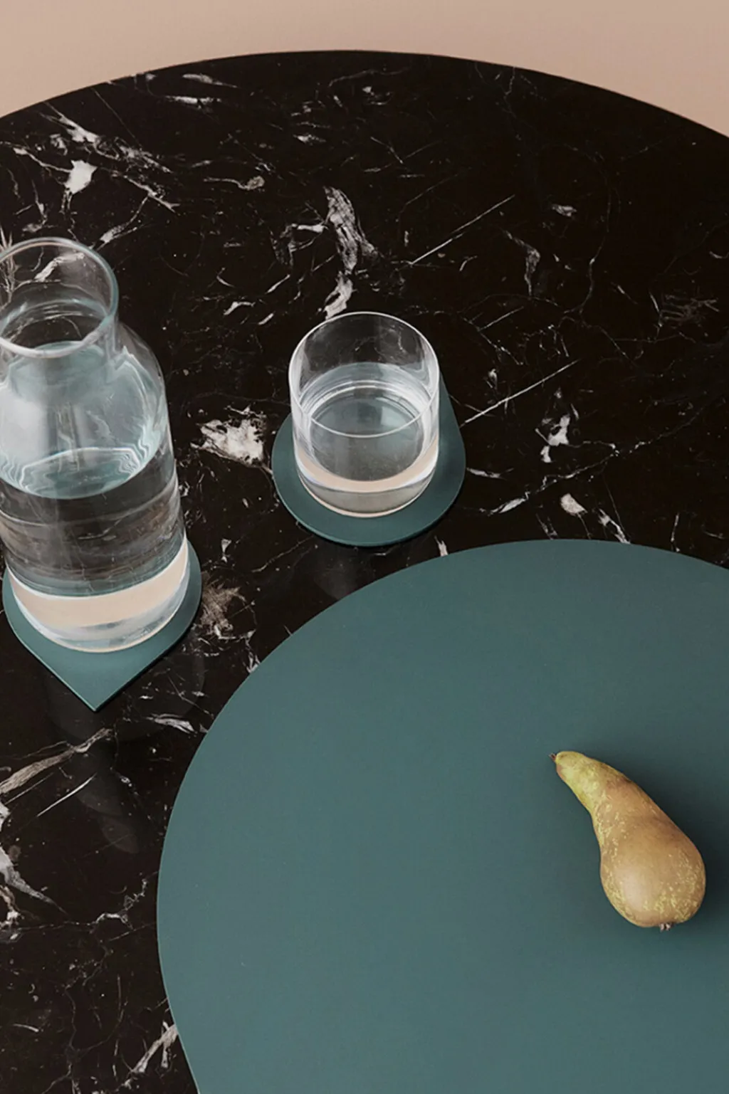 AYTM Glasbrikker > STILLA Glasbrik 4 stk. Ø10 cm,