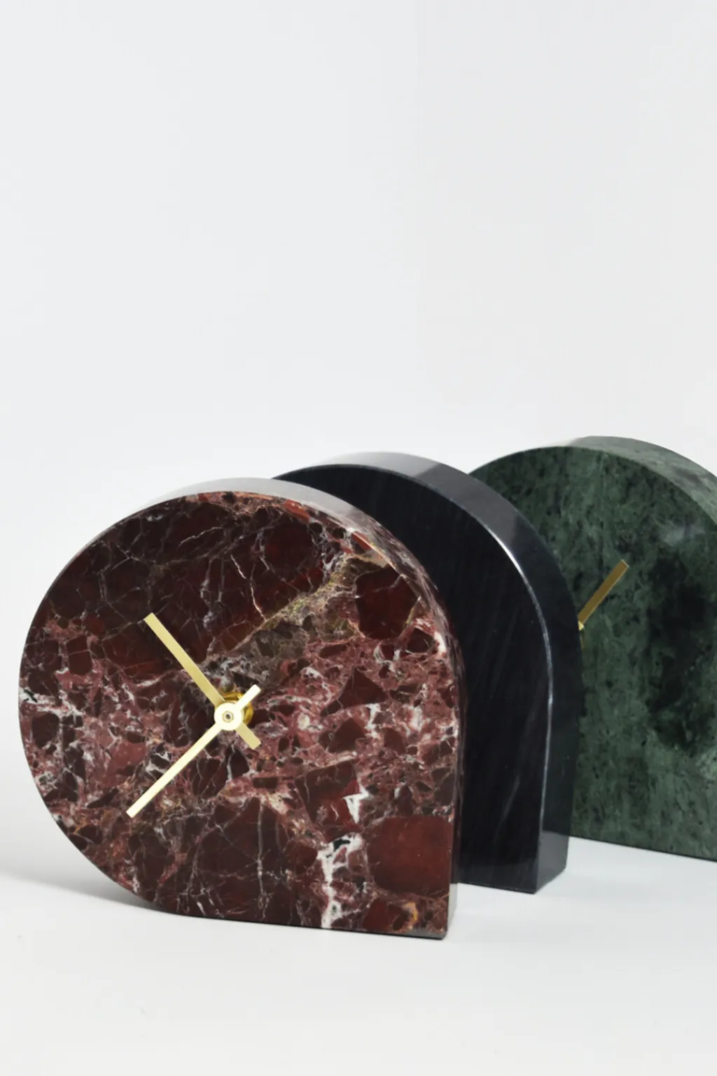 AYTM Ure Og Vejrstationer > STILLA Ur 16 cm,