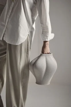 New SALTARE Vase H, Vaser