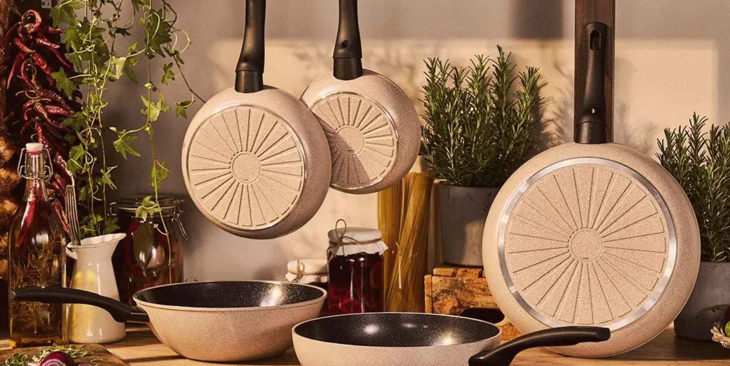 Ballarini Pander > Ledro Wok 28 cm, Beige
