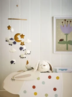 Clearance Bloomingville mini Dolly Uro, Hvid