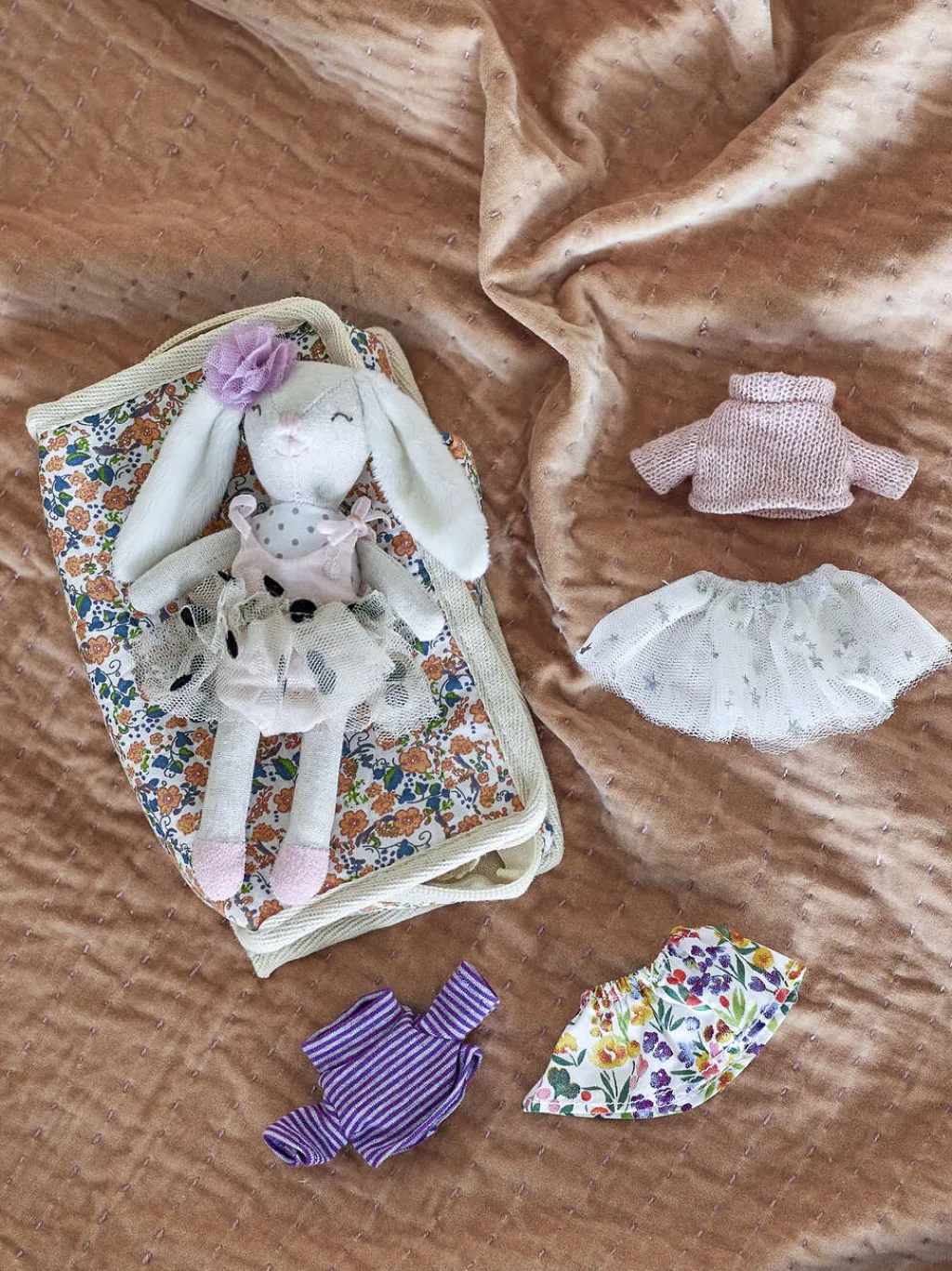 Børn Bloomingville mini Tøjdyr Og Nusseklude > Milly Dukke 6 Dele, Brun