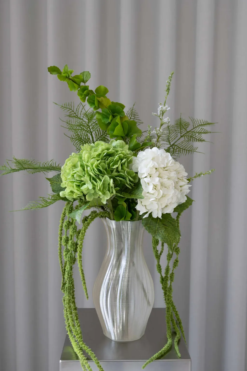 BLOOM OBJECTS Stue >