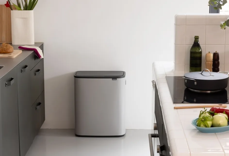 New Brabantia Bo Touch Affaldsspand , Lysegrå
