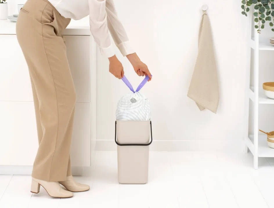 Brabantia Sort & Go Affaldsspand m. Låg 1, Soft Beige