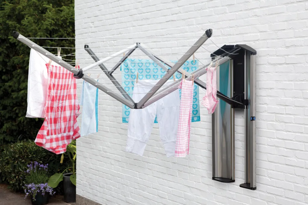 Brabantia Uderum|Tørrestativer Og Tilbehør > WallFix Tørrestativ m. Opbevaringsboks, Metallic Grey