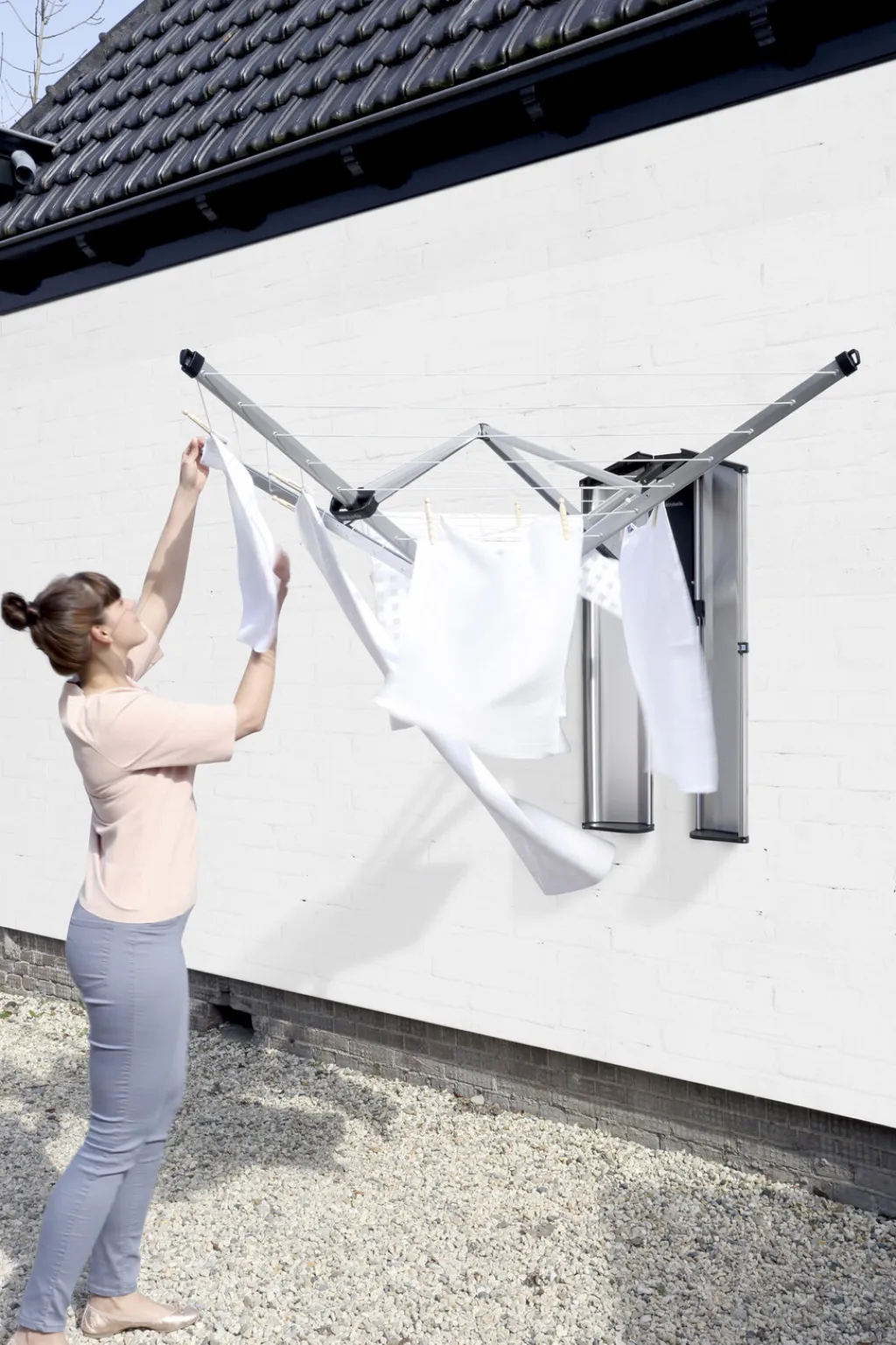 Brabantia Uderum|Tørrestativer Og Tilbehør > WallFix Tørrestativ m. Opbevaringsboks, Metallic Grey