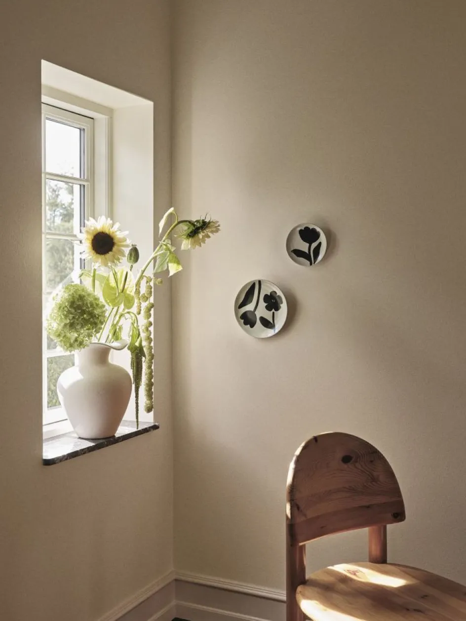 Best Broste Copenhagen Flora Tallerken , Sort
