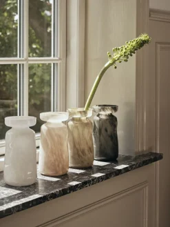 Sale Broste Copenhagen Solai Vase H19,5 cm, Light Green