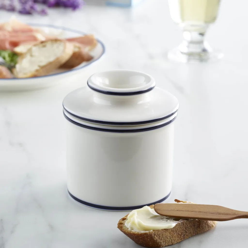 Butter Bell Skåle > Le Bistro Smørklokke H10,7 cm, Hvid/Blå
