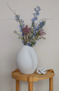 New Cooee Design Knot Table Skulptur 19 cm, Pale Blue