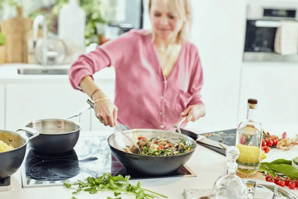 Clearance Wok 30 cm Pander