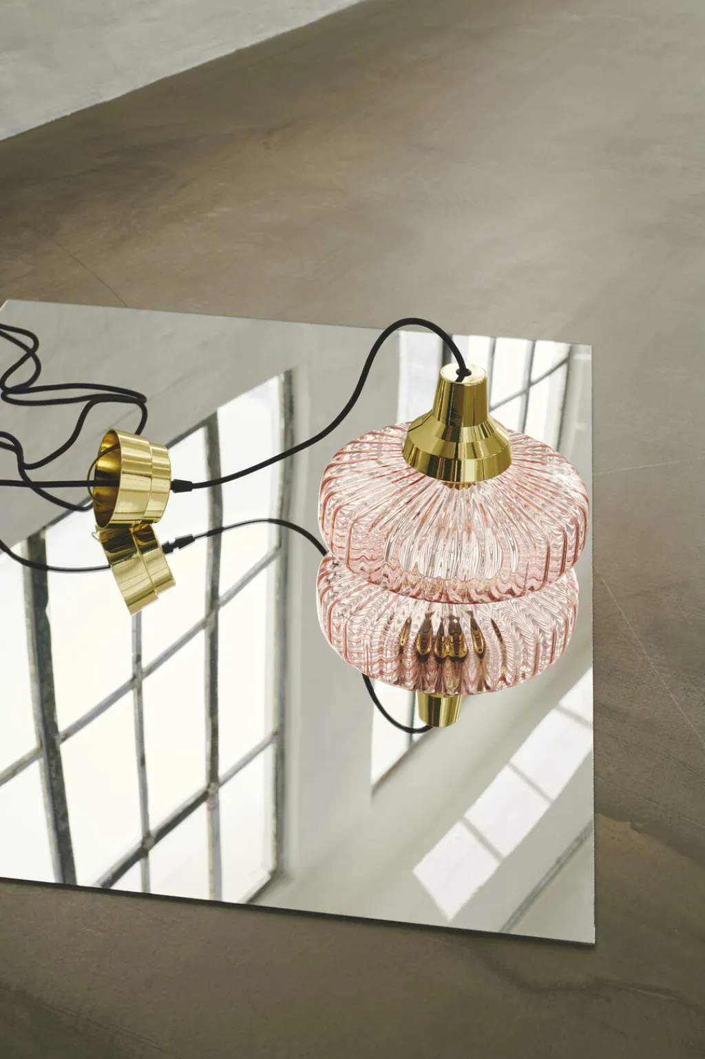 Design By Us Lamper Til Kontoret|Lamper Til Køkkenet > New Wave Optic Pendel Ø26 cm,