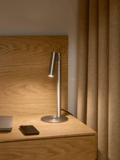 Sale Makoto Bordlampe H37 cm, Satin Krom Bordlamper