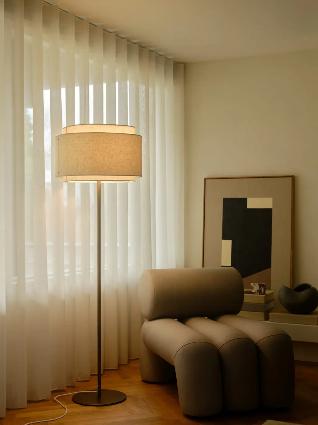 Best Takai Gulvlampe H150 cm, Beige Gulvlamper