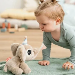 Sale Done By Deer Elphee Bamse , Sand
