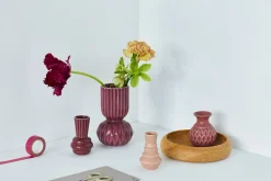 New Dottir Nordic Design Samsurium Rufflebell Vase H14 cm, Aubergine