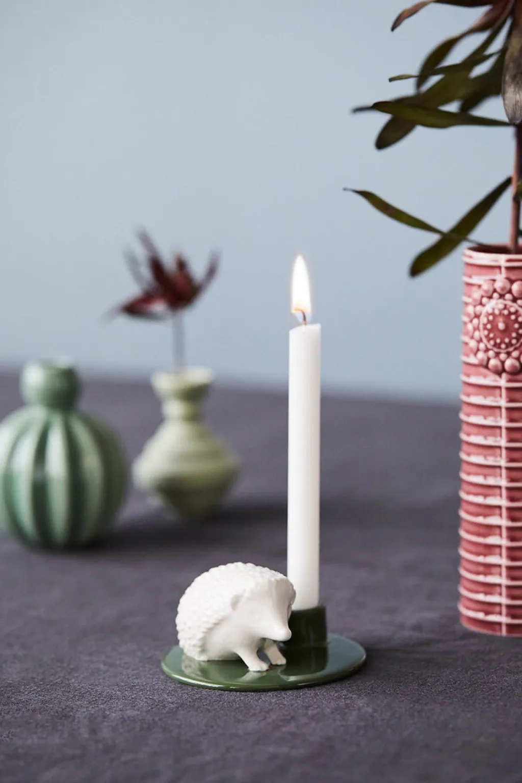Dottir Lysestager > Nordic Design Sweet Stories Lysestage Pindsvin H4,1 cm, Moss