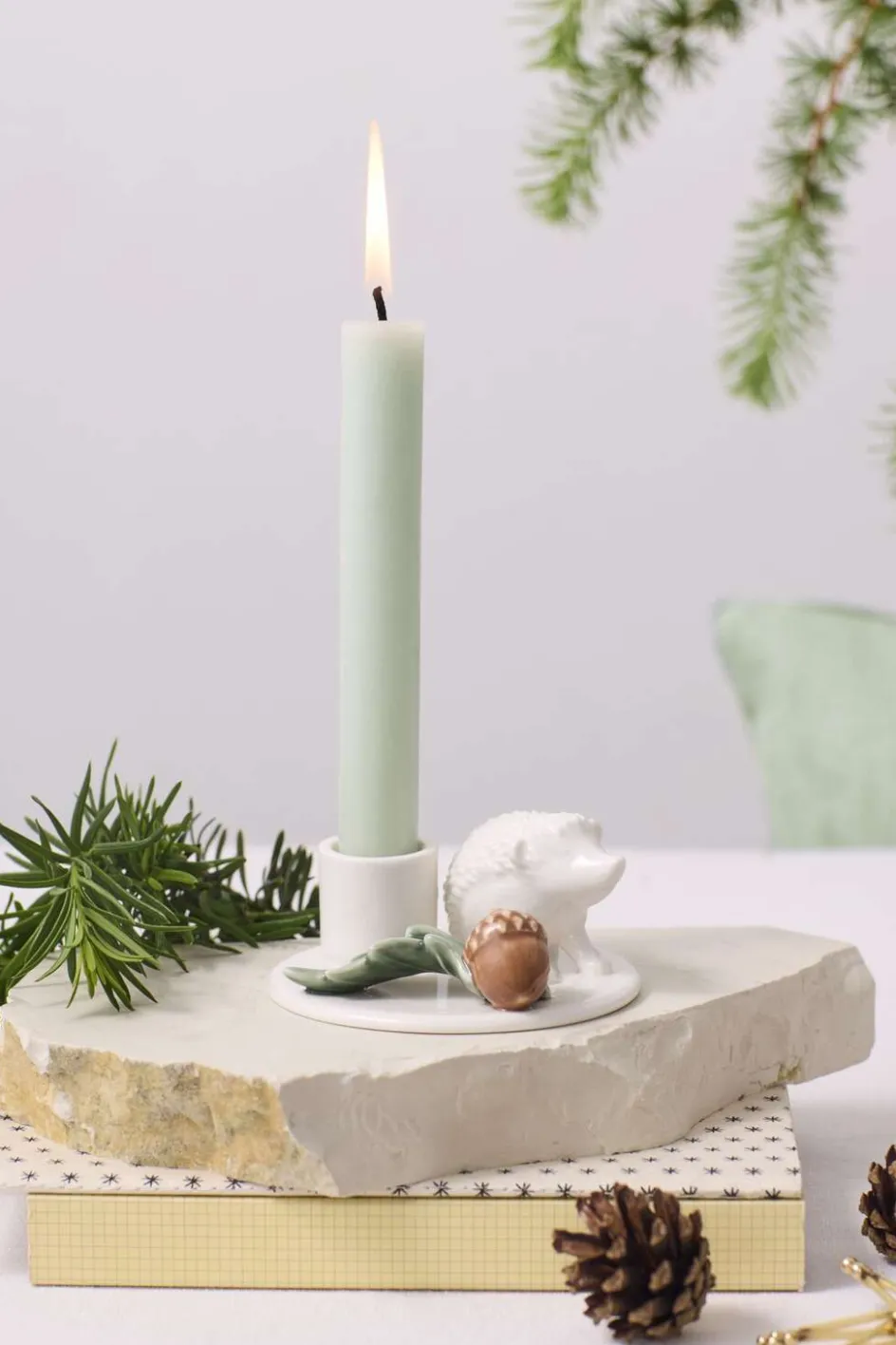 Hot Dottir Nordic Design Winter Stories Lysestage H4,8 cm, Pindsvin