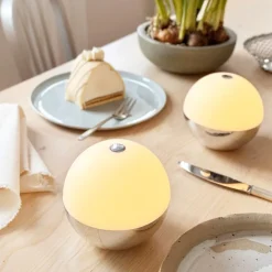 Dyberg Larsen Alba Trådløs Bordlampe LED 2 stk. H11 cm, Krom