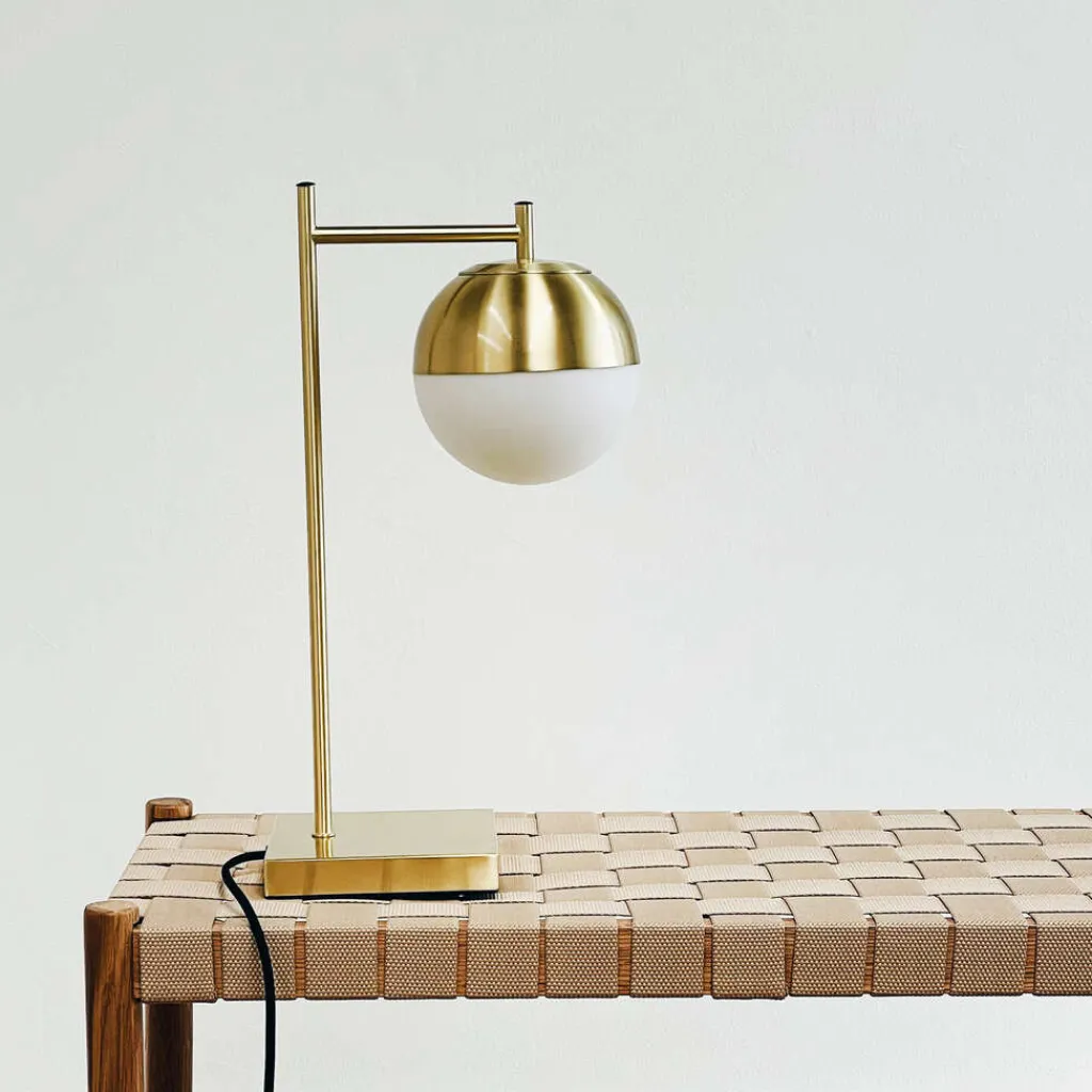Dyberg Larsen Lamper Til Kontoret|Lamper Til Soveværelset > Caen Bordlampe H45 cm, Messing