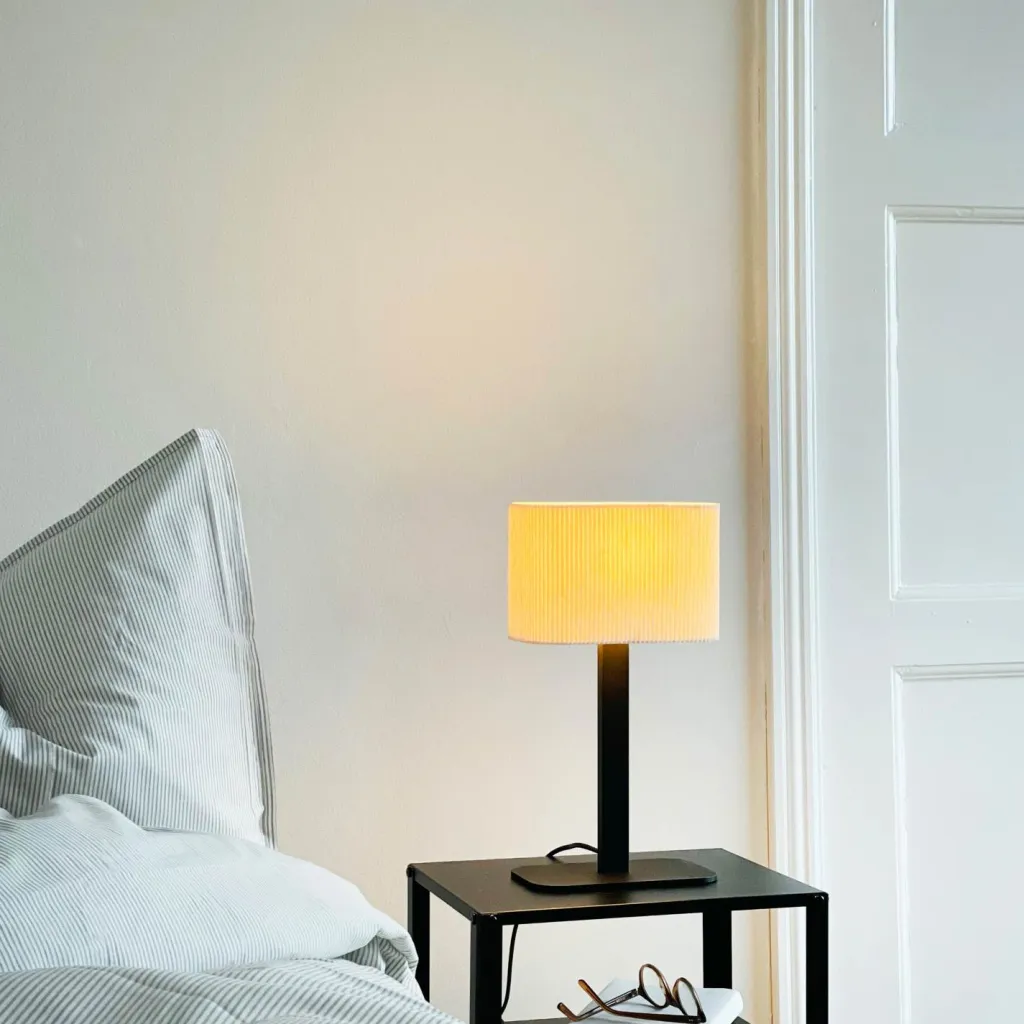 Dyberg Larsen Bordlamper > Calix Bordlampe H39 cm, Natur/Sort