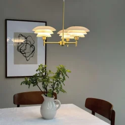 Discount Dyberg Larsen Lysekrone DL20 Ø50 cm, Opal/Messing