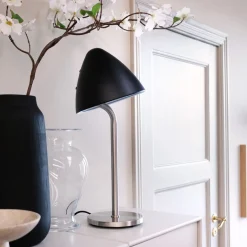 Sale Dyberg Larsen OULU Bordlampe H47 cm, Sort/Børstet Stål