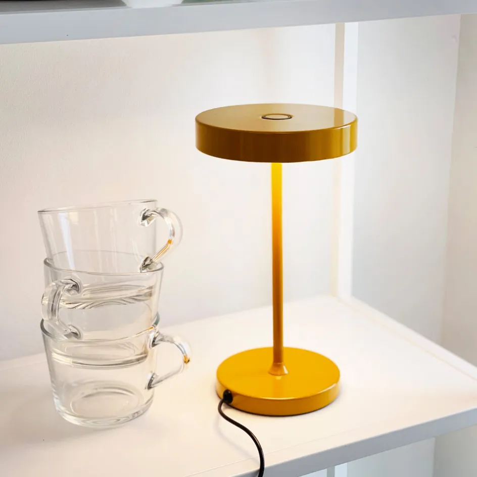 Outlet Dyberg Larsen Starlight Bordlampe LED H25,5 cm, Karry
