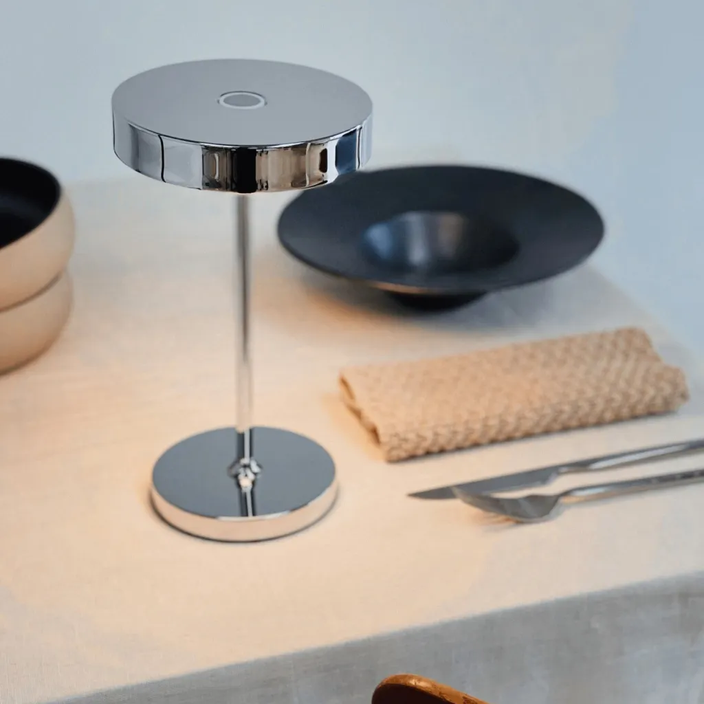 Dyberg Larsen Trådløse Lamper > Starlight Trådløs Bordlampe LED H25,5 cm,