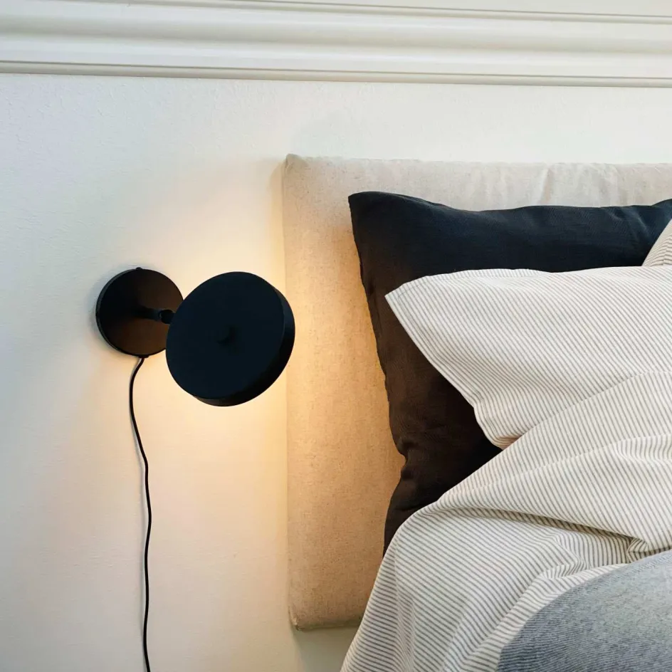 Sale Dyberg Larsen Starlight Væglampe LED 14 cm, Sort