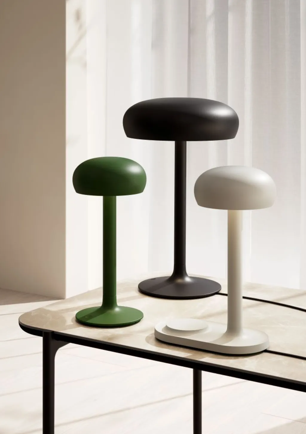Eva Solo Lamper Til Kontoret|Lamper Til Soveværelset > Emendo Lampe m. Qi Trådløs Oplader H29 cm,