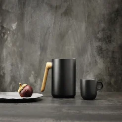 Online Nordic Kitchen Kop m. Hank 30 cl, Sort Kopper
