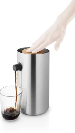 New Eva Solo Nordic Kitchen Pumpetermokande 1,8L, Stål/Eg