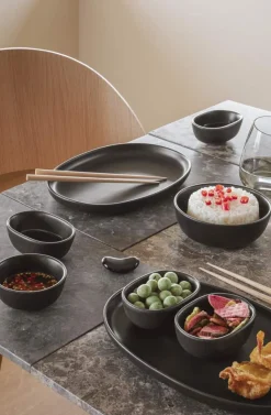 Hot Nordic Kitchen Tallerken 26 cm, Sort Middagstallerkener