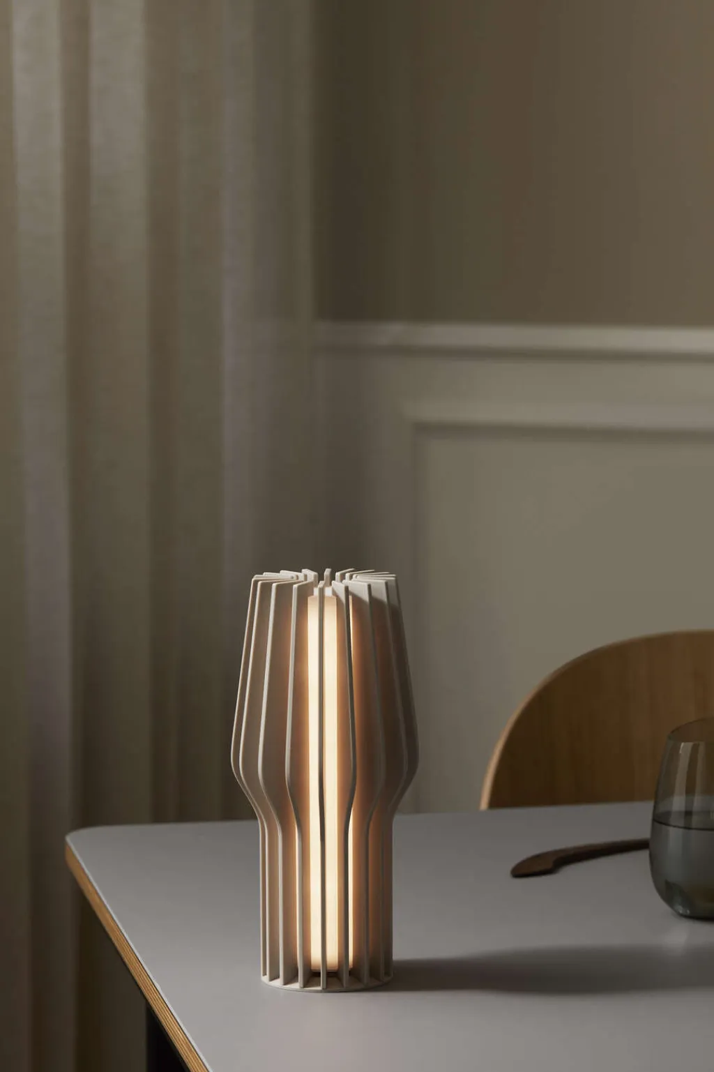 Online Radiant Trådløs Bordlampe LED H25 cm, Lamper Til Soveværelset|Bordlamper