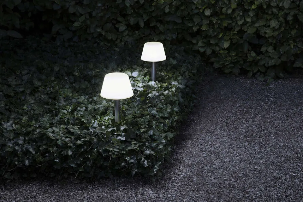 Best SunLight Lampe m. Spyd H37 cm, Hvid/Stål Lamper Til Haven Og Terrassen|Solcellelamper