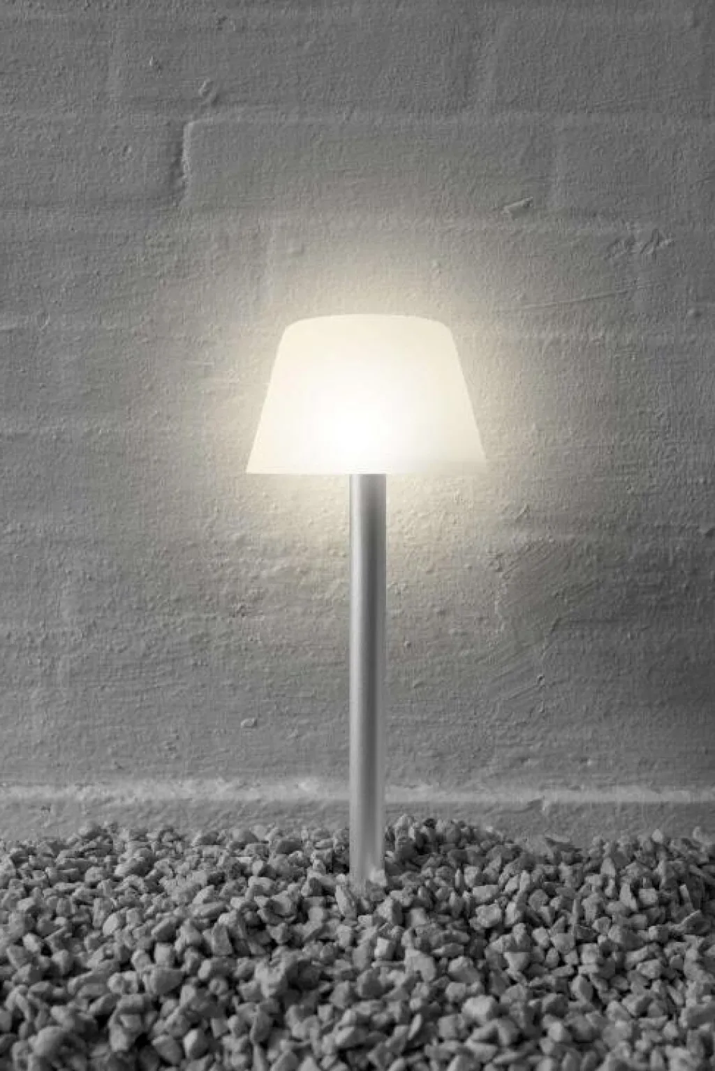 Best SunLight Lampe m. Spyd H37 cm, Hvid/Stål Lamper Til Haven Og Terrassen|Solcellelamper