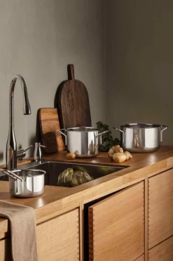 Eva Trio Gryder Og Kasseroller > Gryde 20 cm/3,6 L, Recycled Stål