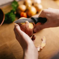 Fiskars Urteknive Og Grøntsagsknive > Essential Urtekniv 7 cm